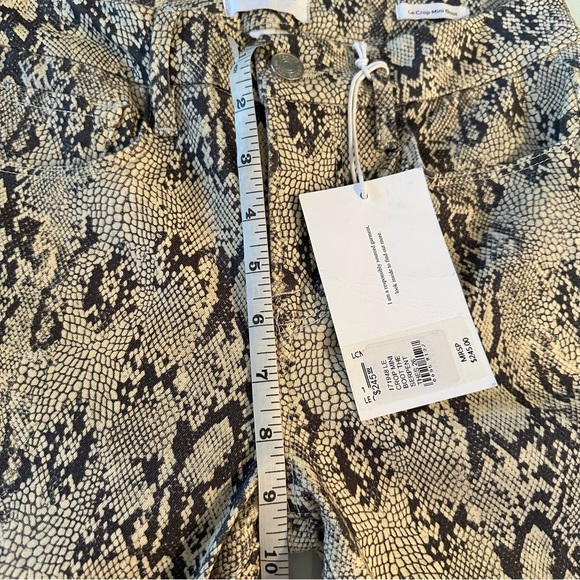 NWT Frame Denim Le Crop Mini Boot Denim Jean in The Serpent Snake Print Size 26 - Picture 10 of 11